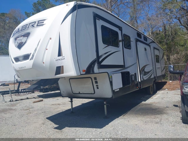 Forest River Sabre 2022 5ZT3SR2B1N6111296 Image 2