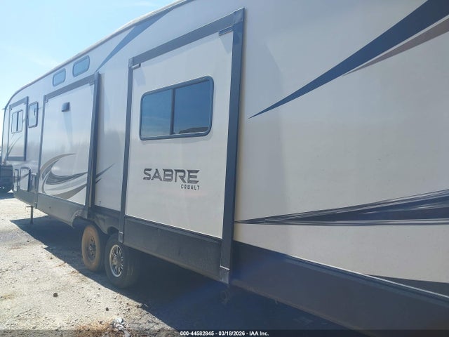 Forest River Sabre 2022 5ZT3SR2B1N6111296 Image 3