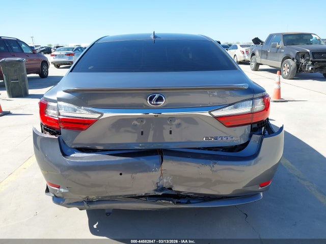 2016 Lexus Es 300h მანქანა იყიდება აუქციონზე, vin: JTHBW1GG2G2115535, აუქციონის ნომერი: 44582847