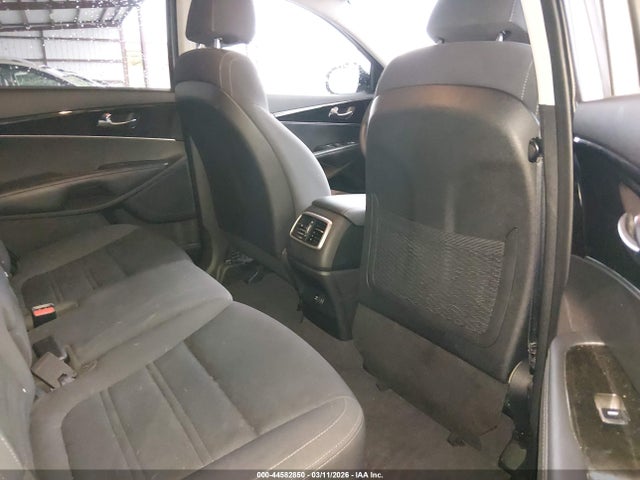 Продаж на аукціоні авто 2018 Kia Sorento 2.4l L, vin: 5XYPG4A33JG344640, номер лоту: 44582850