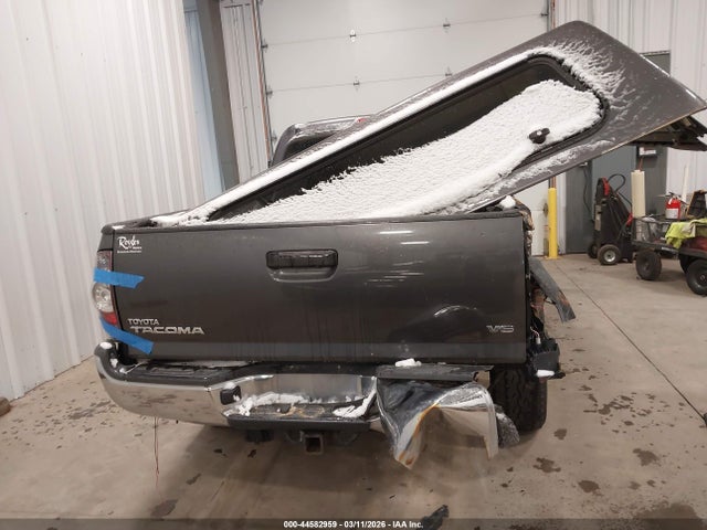 2013 Toyota Tacoma Base V6 მანქანა იყიდება აუქციონზე, vin: 5TFUU4EN6DX083237, აუქციონის ნომერი: 44582959