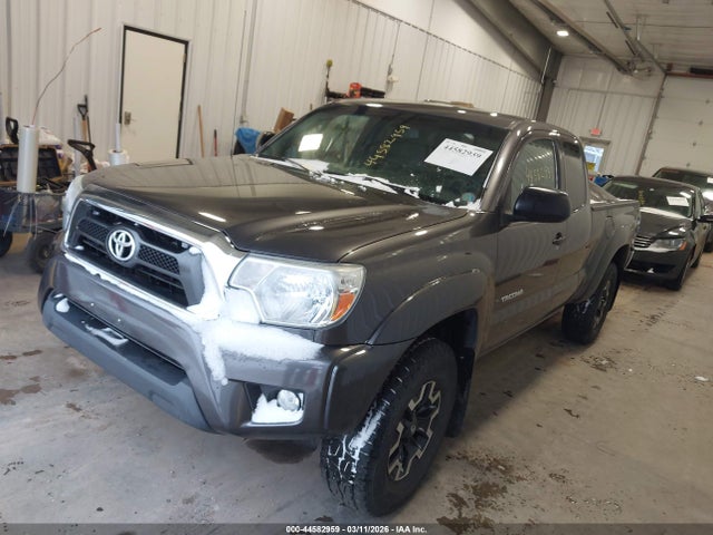 2013 Toyota Tacoma Base V6 მანქანა იყიდება აუქციონზე, vin: 5TFUU4EN6DX083237, აუქციონის ნომერი: 44582959