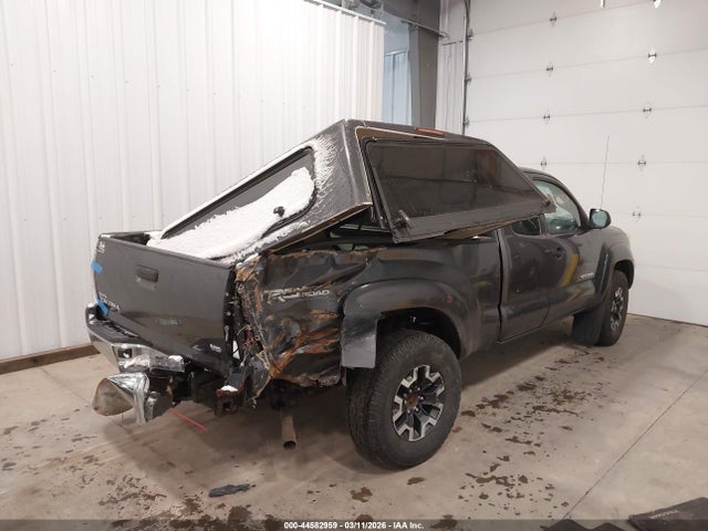 2013 Toyota Tacoma Base V6 მანქანა იყიდება აუქციონზე, vin: 5TFUU4EN6DX083237, აუქციონის ნომერი: 44582959
