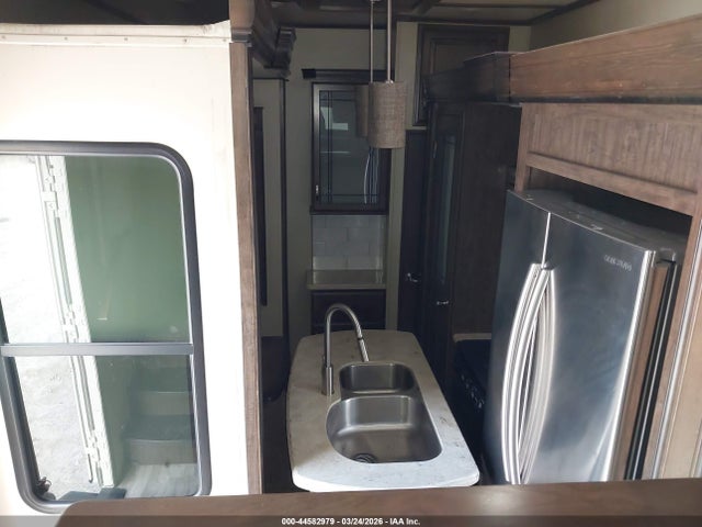 Продажа на аукционе авто 2018 Grand Design Other, vin: 573FS4332J1108657, номер лота: 44582979