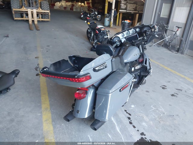 2022 HARLEY-DAVIDSON FLHTK 1HD1KEF14NB648172 Photo 3