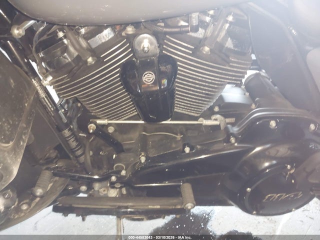 2022 HARLEY-DAVIDSON FLHTK 1HD1KEF14NB648172 Photo 8