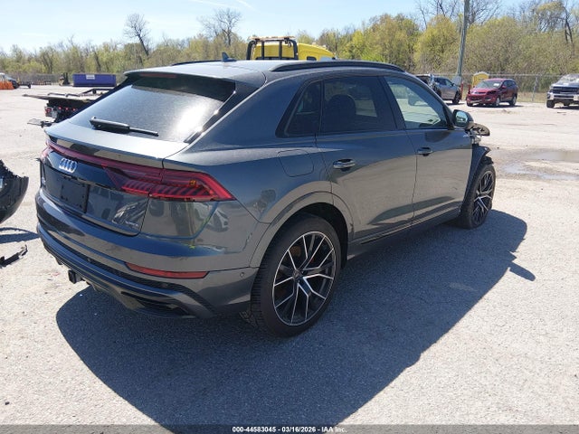 2021 AUDI Q8 WA1EVAF12MD014990 Photo 3