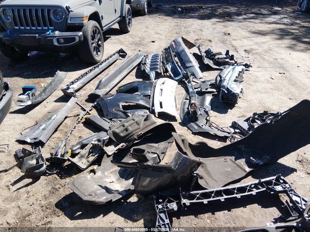 44583050 :رقم المزاد ، 1C4SJVBT9NS104248 vin ، 2022 Jeep Wagoneer Series Ii 4x4 مزاد بيع