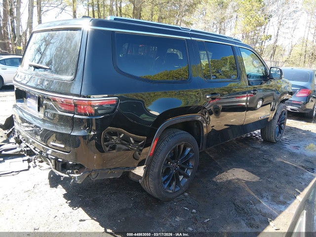 44583050 :رقم المزاد ، 1C4SJVBT9NS104248 vin ، 2022 Jeep Wagoneer Series Ii 4x4 مزاد بيع