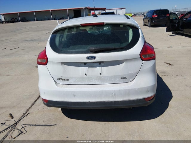 Ford FOCUS SEL 2017 1FADP3M2XHL269567 Image 16