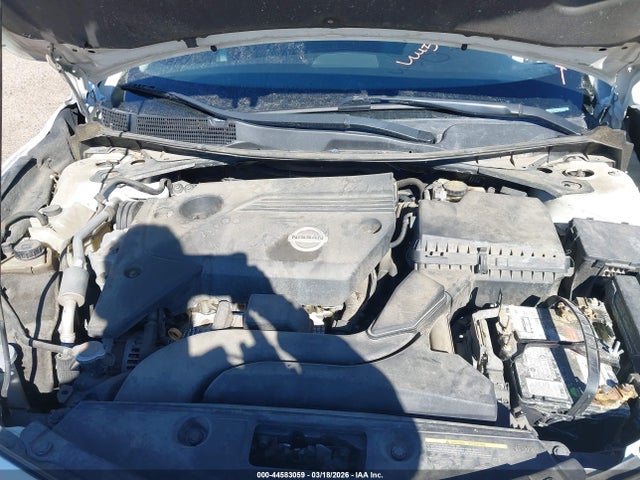 2015 Nissan Altima 2.5 S მანქანა იყიდება აუქციონზე, vin: 1N4AL3AP4FC460574, აუქციონის ნომერი: 44583059