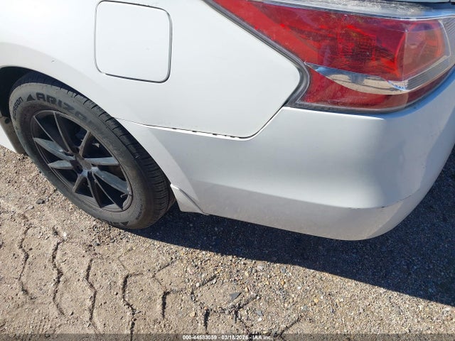 2015 Nissan Altima 2.5 S მანქანა იყიდება აუქციონზე, vin: 1N4AL3AP4FC460574, აუქციონის ნომერი: 44583059
