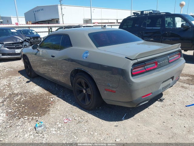 Dodge Challenger Sxt 2018 2C3CDZAG1JH183637 Image 3