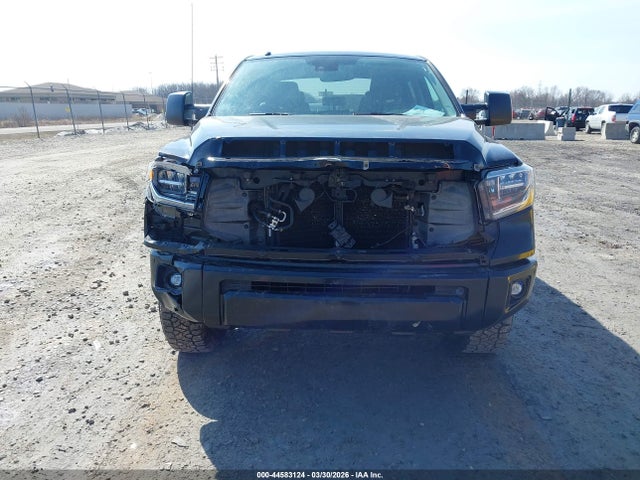 2018 Toyota Tundra Platinum 5.7l V8 მანქანა იყიდება აუქციონზე, vin: 5TFAY5F10JX719686, აუქციონის ნომერი: 44583124