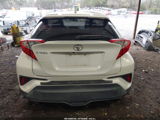Toyota C-HR XLE 2018 NMTKHMBX8JR030668 Image 15