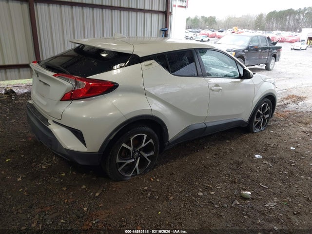 Toyota C-HR XLE 2018 NMTKHMBX8JR030668 Image 4
