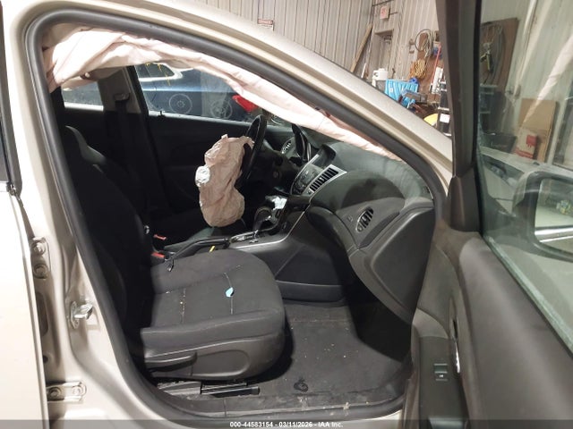 2014 CHEVROLET CRUZE 1G1PC5SB4E7242928 Photo 4