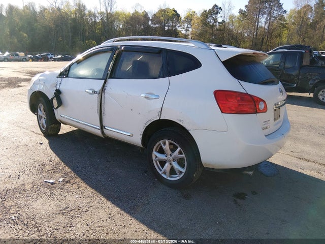 2011 NISSAN ROGUE JN8AS5MT0BW165812 Photo 2