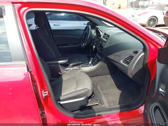 44583190 :رقم المزاد ، 1C3CDZCB8DN716001 vin ، 2013 Dodge Avenger Sxt مزاد بيع