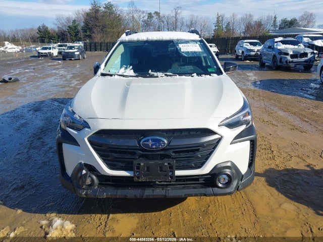 44583256 :رقم المزاد ، 4S4BTADC8S3244034 vin ، 2025 Subaru Outback Premium مزاد بيع