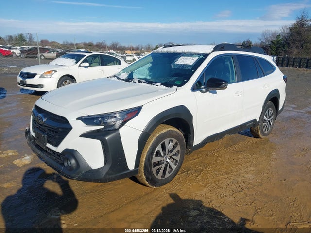 44583256 :رقم المزاد ، 4S4BTADC8S3244034 vin ، 2025 Subaru Outback Premium مزاد بيع