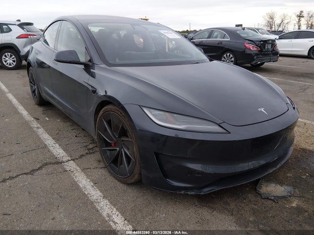 2025 TESLA MODEL 3 5YJ3E1ET0SF949592 Photo 0