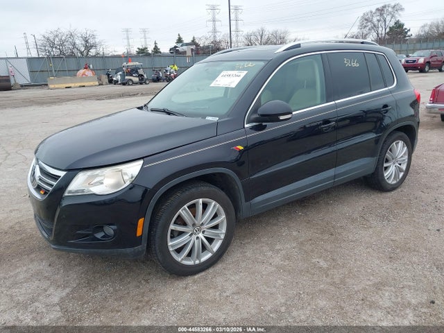 44583266 :رقم المزاد ، WVGBV7AX0BW505708 vin ، 2011 Volkswagen Tiguan Se مزاد بيع