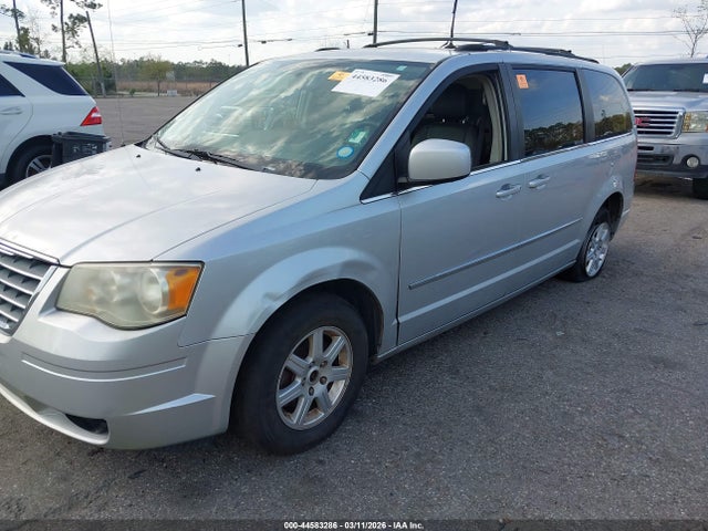 2010 CHRYSLER TOWN & COUNTRY 2A4RR8DX5AR366542 Photo 5