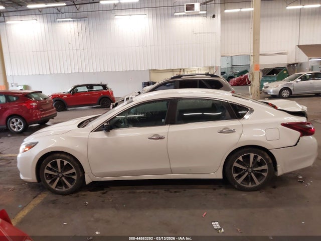 Nissan Altima 2.5 Sr 2017 1N4AL3AP9HC207334 Image 14