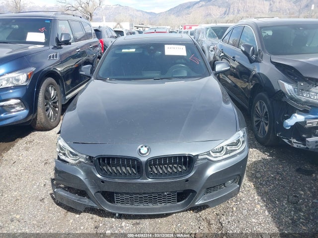 44583314 :رقم المزاد ، WBA8B7G37HNU38001 vin ، 2017 Bmw 340i Xdrive مزاد بيع