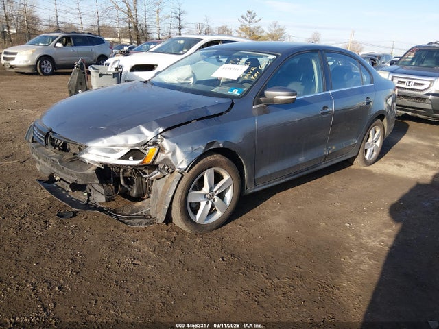 Продажа на аукционе авто 2013 Volkswagen Jetta 2.0l Tdi, vin: 3VWLL7AJ2DM200561, номер лота: 44583317