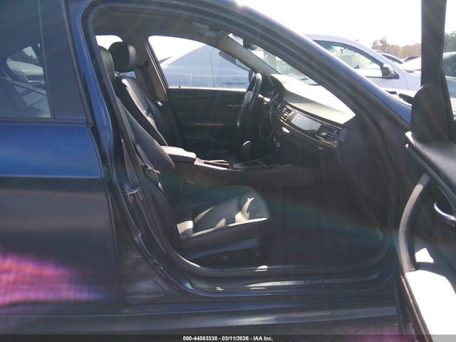44583338 :رقم المزاد ، WBAPK7G56BNN77458 vin ، 2011 Bmw 328i Xdrive مزاد بيع