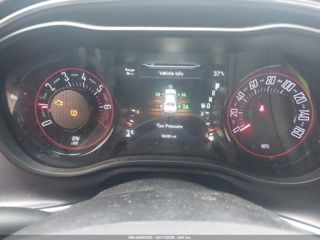 44583352 :رقم المزاد ، 2C3CDZAG2JH199426 vin ، 2018 Dodge Challenger Sxt Plus مزاد بيع