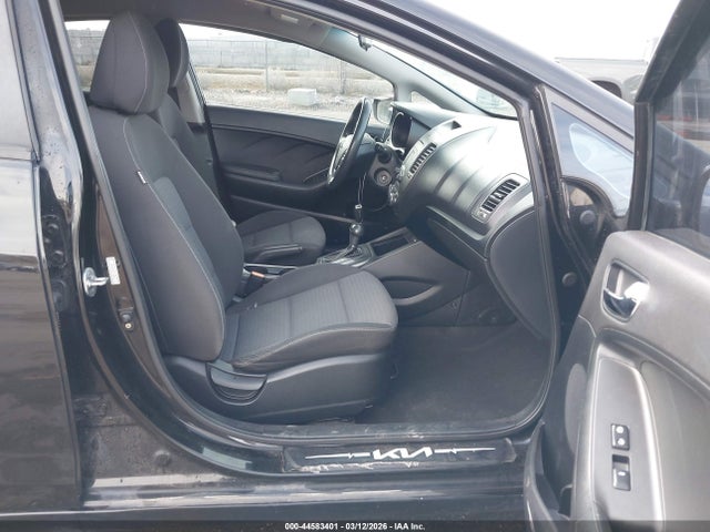 KIA FORTE LX 2016 KNAFX4A62G5507864 Image 5