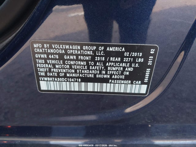 2013 Volkswagen Passat 2.5l Se მანქანა იყიდება აუქციონზე, vin: 1VWBH7A30DC104718, აუქციონის ნომერი: 44583439