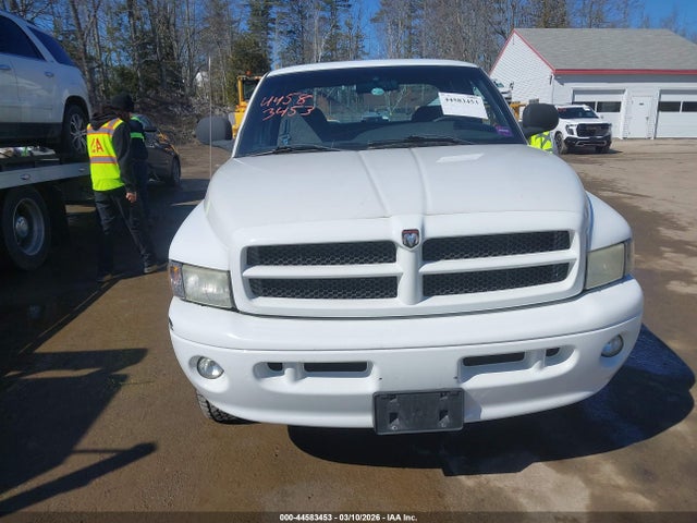 44583453 :رقم المزاد ، 3B7HF13Y81M566480 vin ، 2001 Dodge Ram 1500 St مزاد بيع