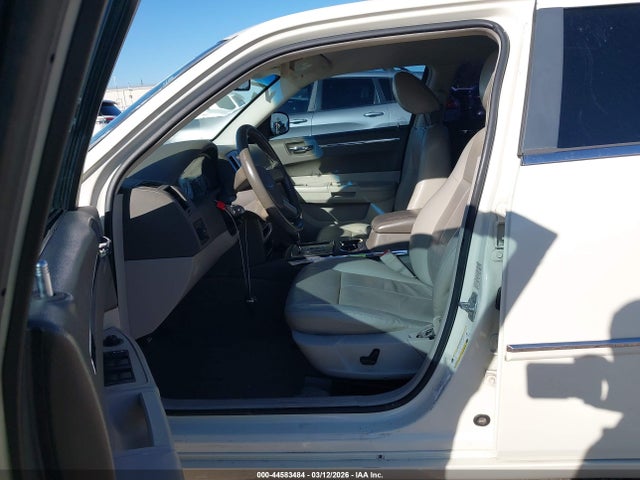 Aukcja sprzedaży 2010 Chrysler 300 Touring/signature Series/executive Series, vin: 2C3CA5CV2AH220871, numer aukcji: 44583484