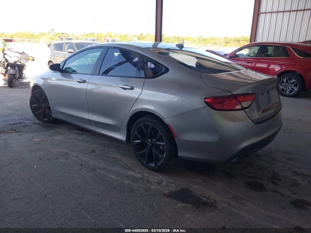 44583485 :رقم المزاد ، 1C3CCCBG9FN551544 vin ، 2015 Chrysler 200 S مزاد بيع