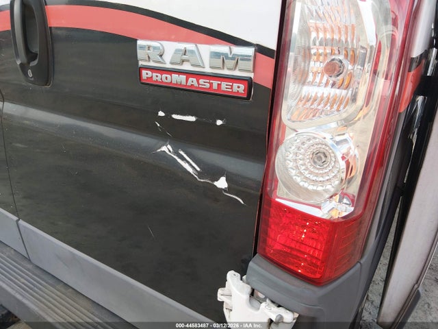 Продаж на аукціоні авто 2018 Ram Promaster 2500 High Roof 136 Wb, vin: 3C6TRVCGXJE101202, номер лоту: 44583487