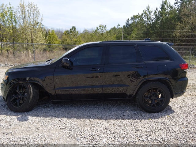 1C4RJFAG6HC768112 Jeep Grand Cherokee Altitude 4x4
