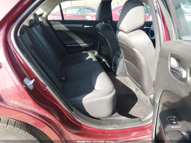 44583542 :رقم المزاد ، 2C3CCAAG4JH320350 vin ، 2018 Chrysler 300 Touring مزاد بيع