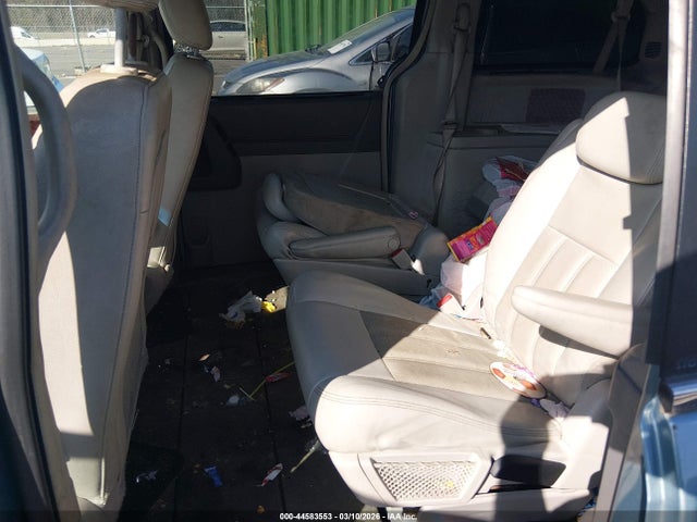 Продажа на аукционе авто 2009 Chrysler Town & Country Touring, vin: 2A8HR54189R676555, номер лота: 44583553
