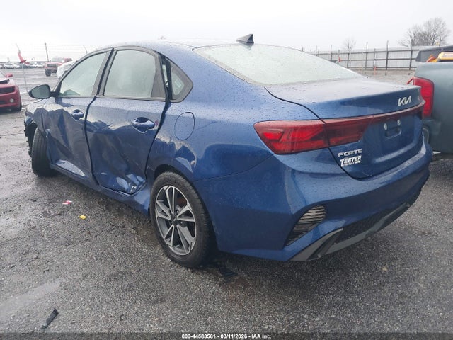 44583561 :رقم المزاد ، 3KPF24AD9NE448328 vin ، 2022 Kia Forte Lxs مزاد بيع
