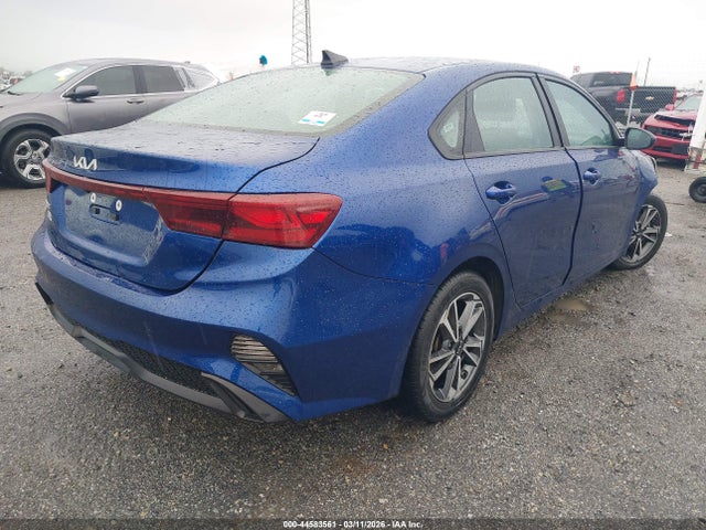 44583561 :رقم المزاد ، 3KPF24AD9NE448328 vin ، 2022 Kia Forte Lxs مزاد بيع