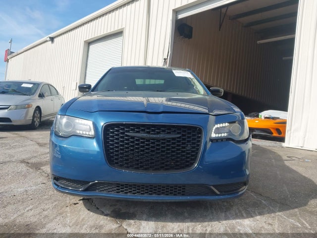 2021 Chrysler 300 Touring მანქანა იყიდება აუქციონზე, vin: 2C3CCAAG5MH634609, აუქციონის ნომერი: 44583572