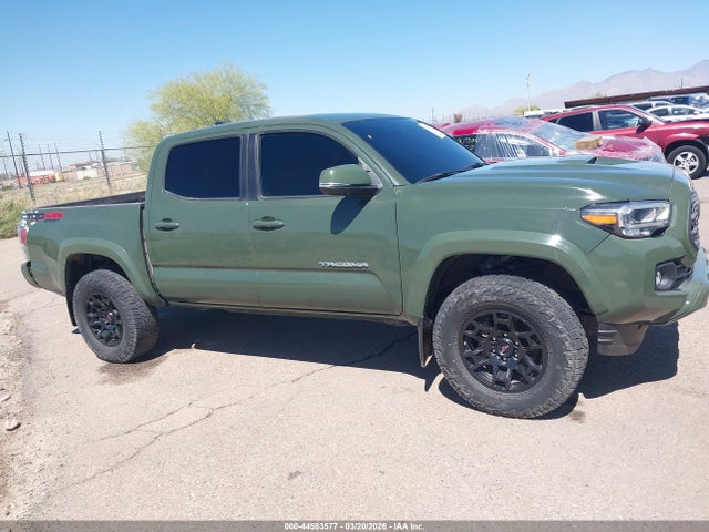 3TMCZ5AN2NM463692 Toyota Tacoma