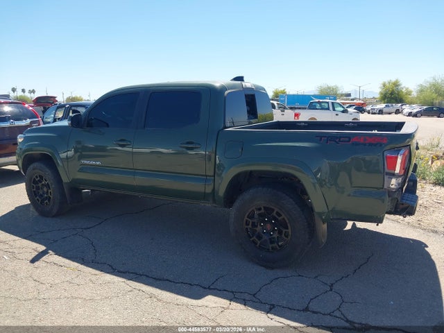 3TMCZ5AN2NM463692 Toyota Tacoma