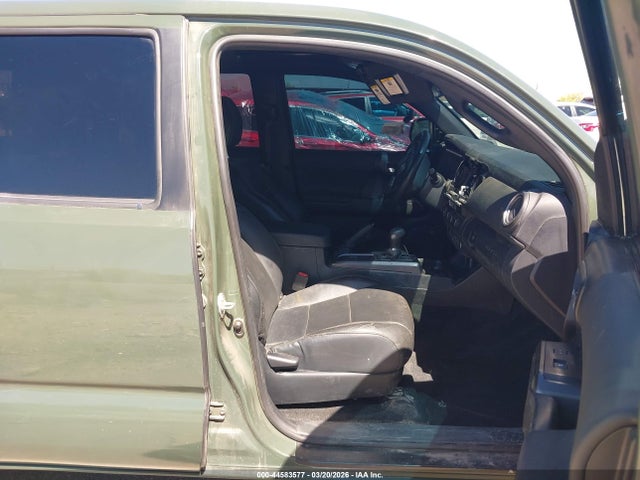 3TMCZ5AN2NM463692 Toyota Tacoma