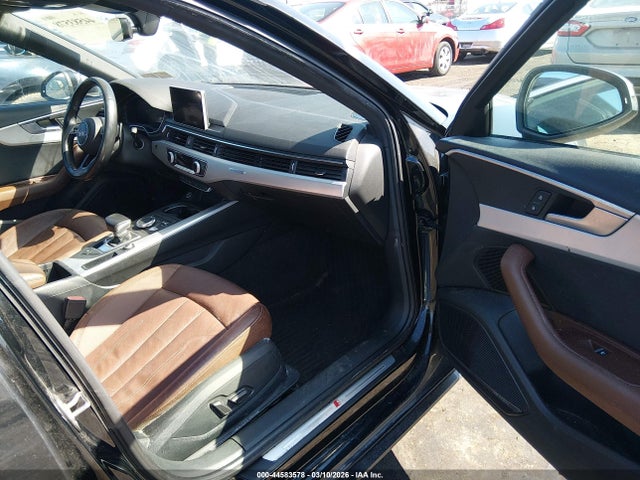 2017 AUDI A4 WAUENAF44HN022621 Photo 4