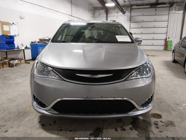 Продажа на аукционе авто 2017 Chrysler Pacifica Touring-l, vin: 2C4RC1BG0HR809921, номер лота: 44583646